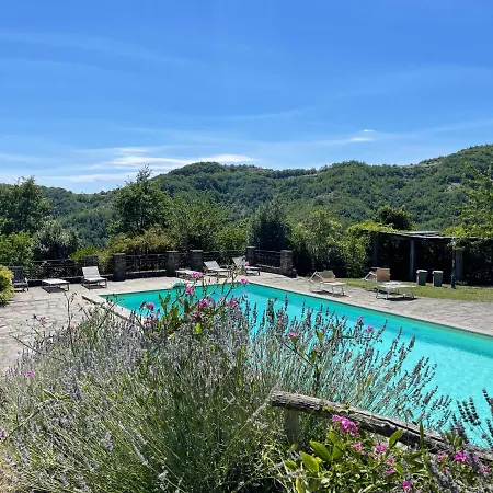 Nyaraló Borgo Il Cantuccio - Casa Grande Con Piscina Condivisa *