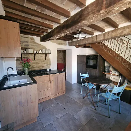 Borgo Il Cantuccio - Casa Grande Con Piscina Condivisa *