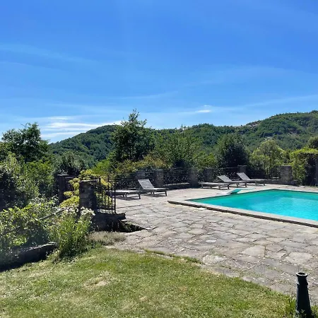 別荘 Borgo Il Cantuccio - Casa Grande Con Piscina Condivisa *